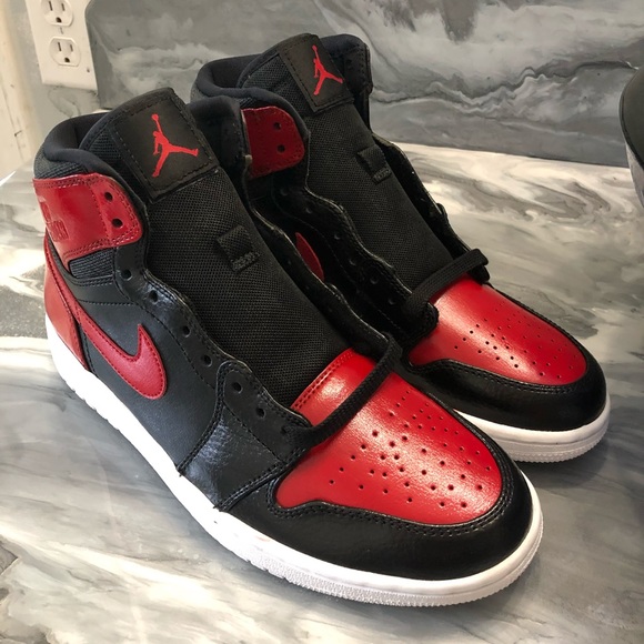 Air Jordan 1 Retro High Gym Red Custom Painted - Picture 2 of 8